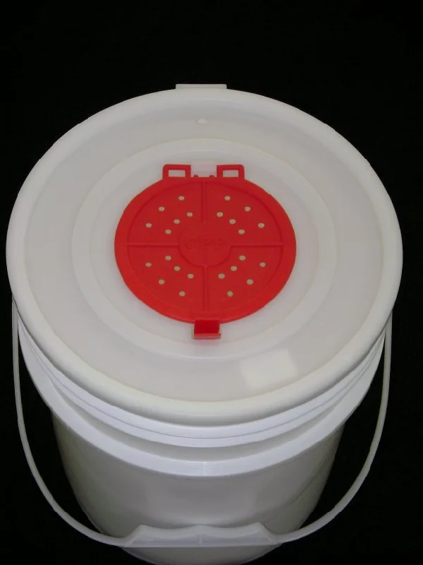 Challenge Five-Gallon Bucket Lid